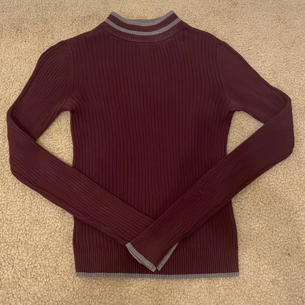 Aeropostale Maroon Mockneck
